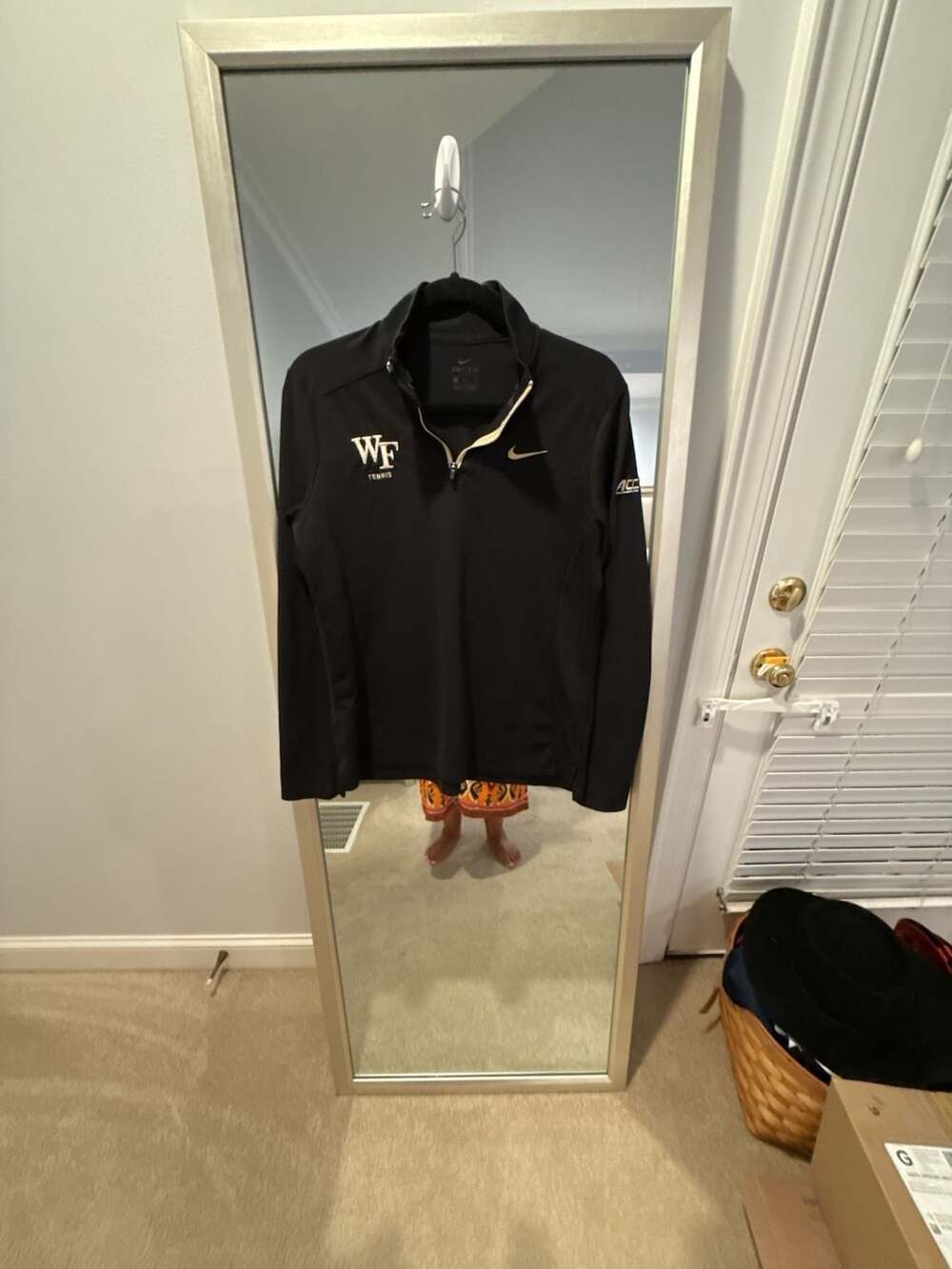 Nike Wake Forest Tennis 1/4 Zip Size M Black Jacket